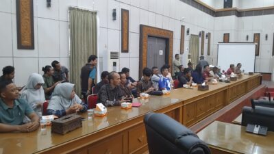 Puluhan Warga Bangka Barat Minta Izin Menambang Timah secara Legal di PT GSBL