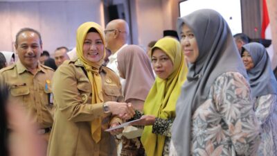 Wagub Babel Serahkan Tali Asih, Ini Pesan Menyentuh untuk 52 ASN yang Purnabakti