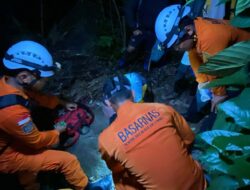 Tim SAR Gabungan Evakuasi Pendaki Hipotermia di Bukit Pading Bangka Tengah