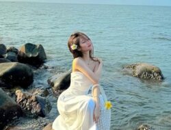 Cowok Wajib Tahu! Ini 6 Karakter Cewek Pencinta Pantai yang Bikin Susah Move On