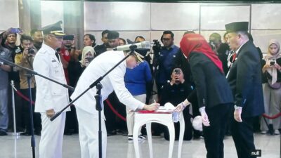 Markus–Yus Resmi Dilantik sebagai Bupati dan Wakil Bupati Bangka Barat 2025