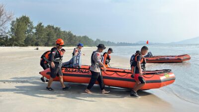 Gelombang Tinggi Hambat Pencarian Nelayan Hilang di Laut Mapur, Ini Kata Basarnas