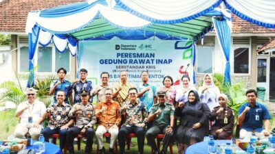 Bupati Bangka Barat Resmikan Ruang Rawat Inap Berstandar KRIS di RSBT Mentok