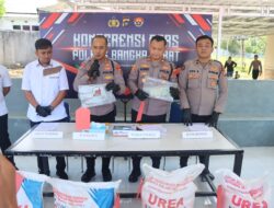 Polisi Gagalkan Penyelundupan 10 Ton Pupuk Subsidi ke Pangkalpinang, Sopir Truk Diamankan